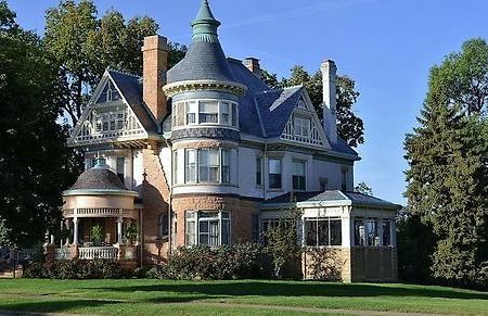 The Grand Anne Bed And Breakfast Keokuk Exterior photo